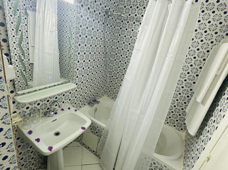 Отель Best Beach  Family Only