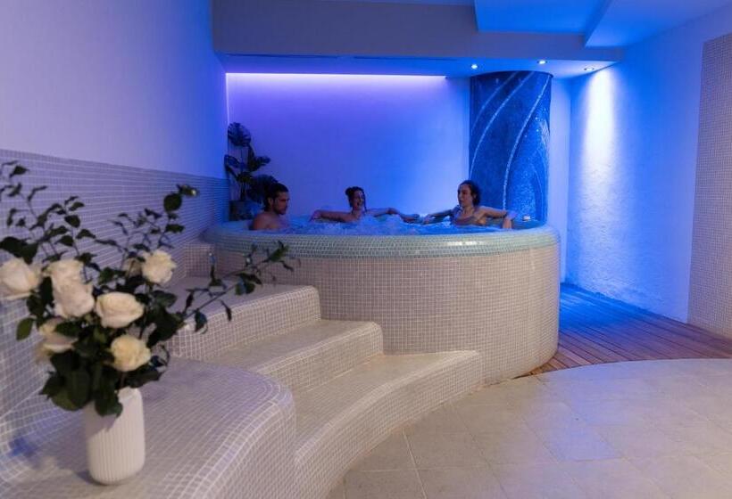 Отель Blue Paradise