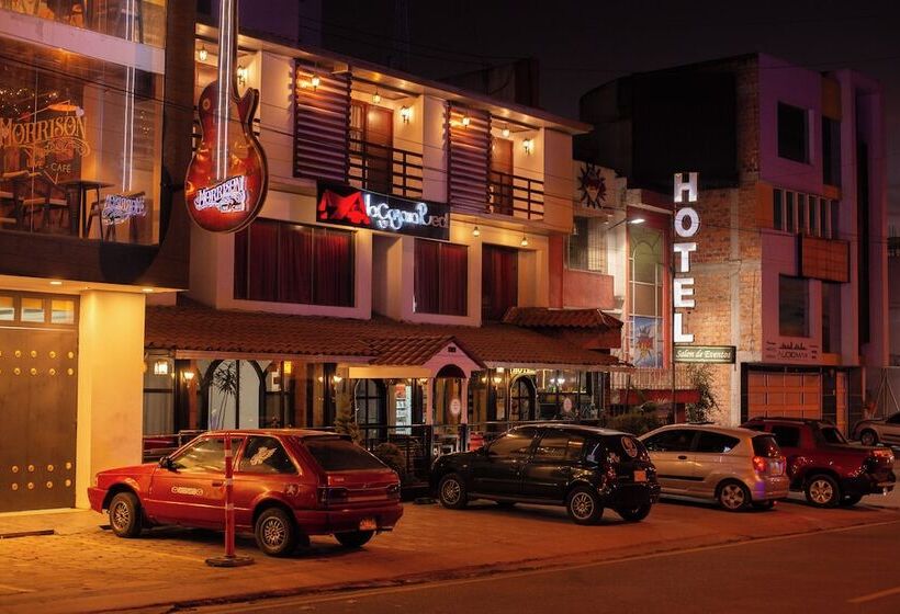 Отель La Casona Real