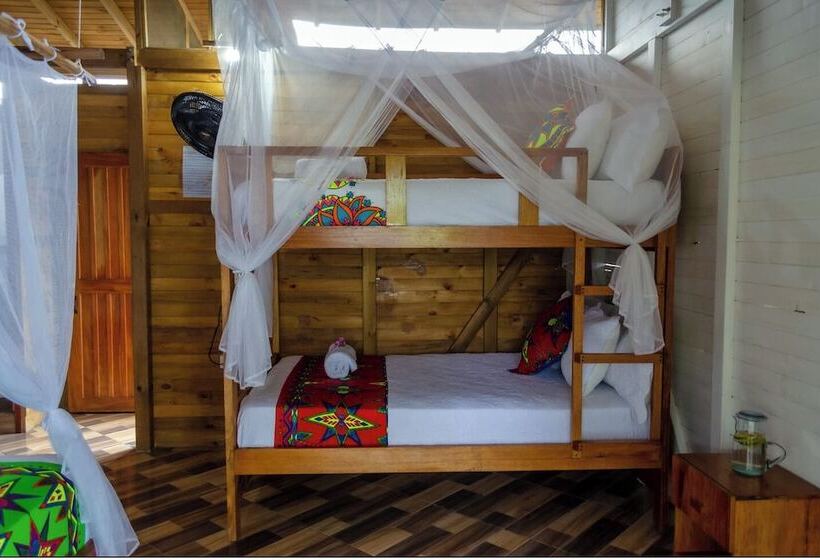 בית מלון כפרי Meraki Nuqui