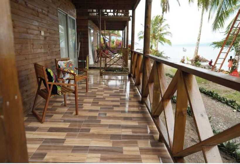 בית מלון כפרי Meraki Nuqui