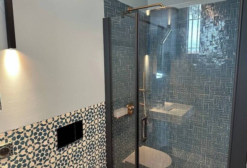 פנסיון Château De Ligny