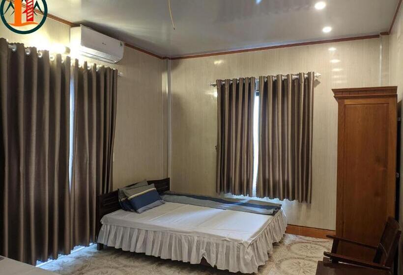 هتل Khách Sạn Hoàng Long