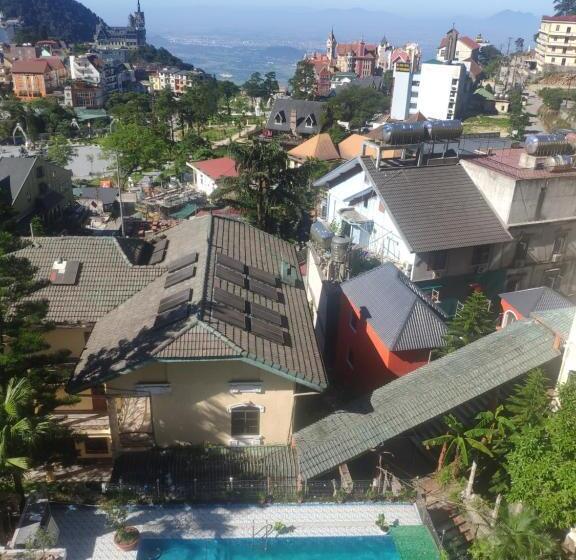 هتل Khách Sạn Hoàng Long