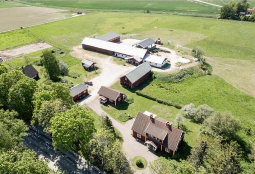 Отель Vallby Farm Camp