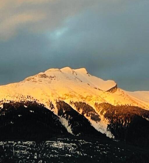 Пансион Greenwood Lodge