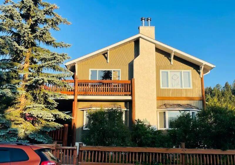 Пансион Greenwood Lodge