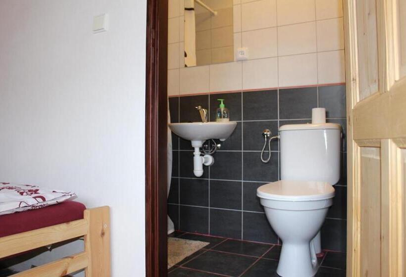 פנסיון Penzion Bulhary S Vinným Sklepem