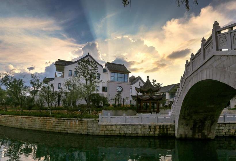 Anji Spring Alpha Resort