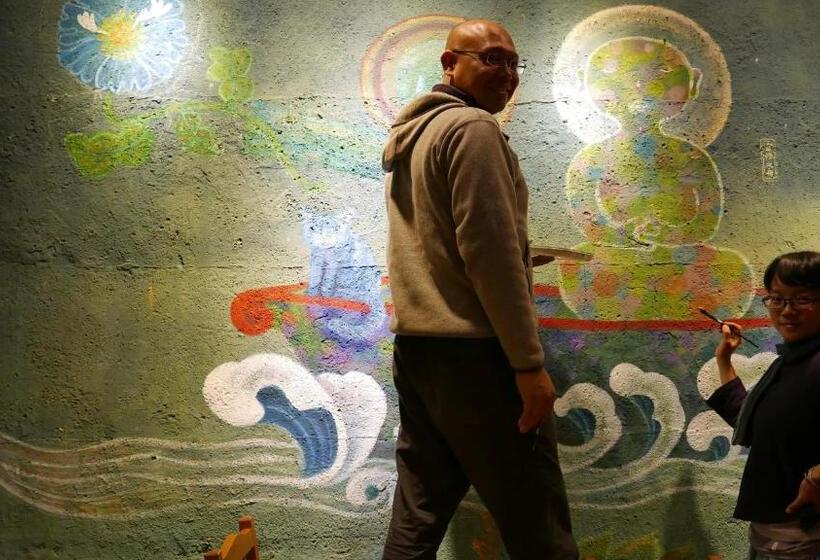 مبيت وإفطار Courtyard Shangri La 藏舍小院