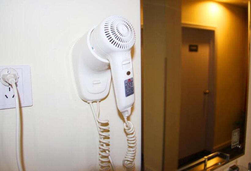 Отель 7days Inn Luoyang Longmen Avenue Normal College