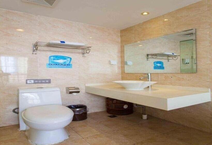 호텔 7 Days Inn Shenyang Lianhe Road Jixiang Street Metro Station