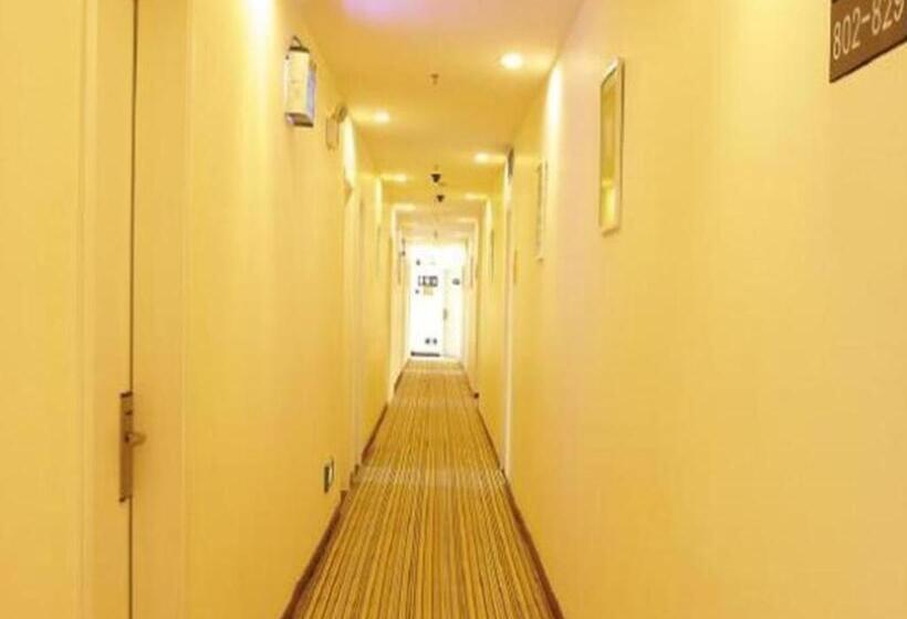 호텔 7 Days Inn Shenyang Lianhe Road Jixiang Street Metro Station