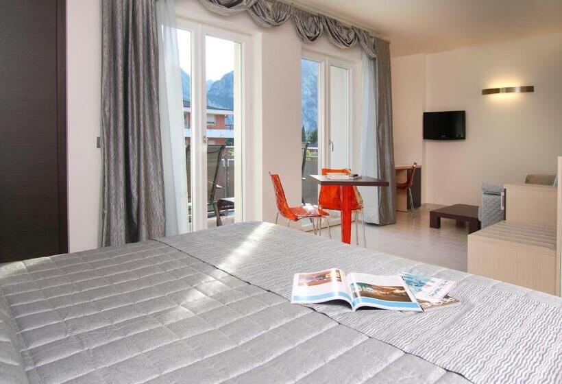 ホテル Garni Corallo