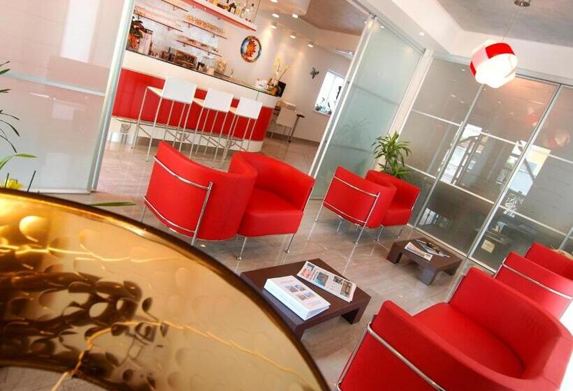 ホテル Garni Corallo