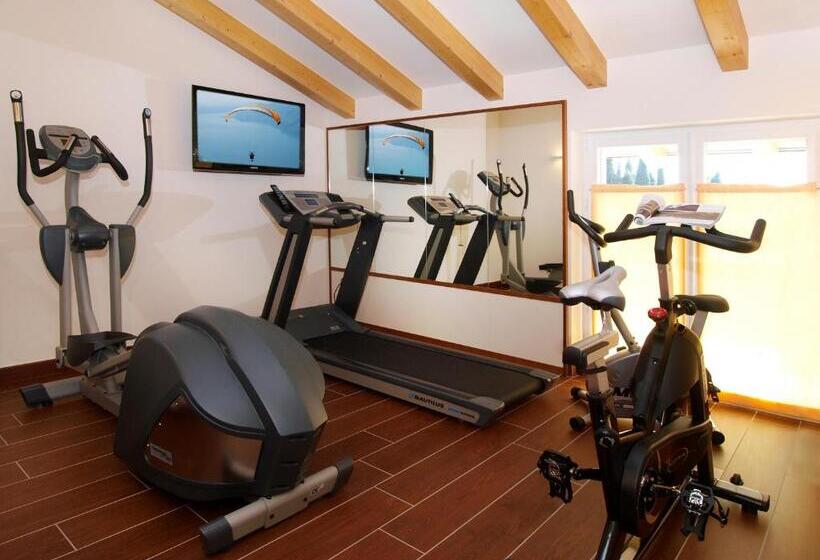 ホテル Garni Corallo