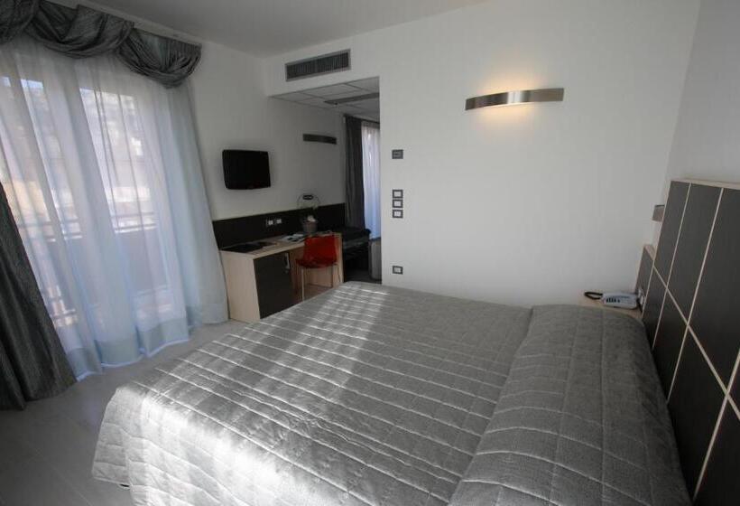 ホテル Garni Corallo