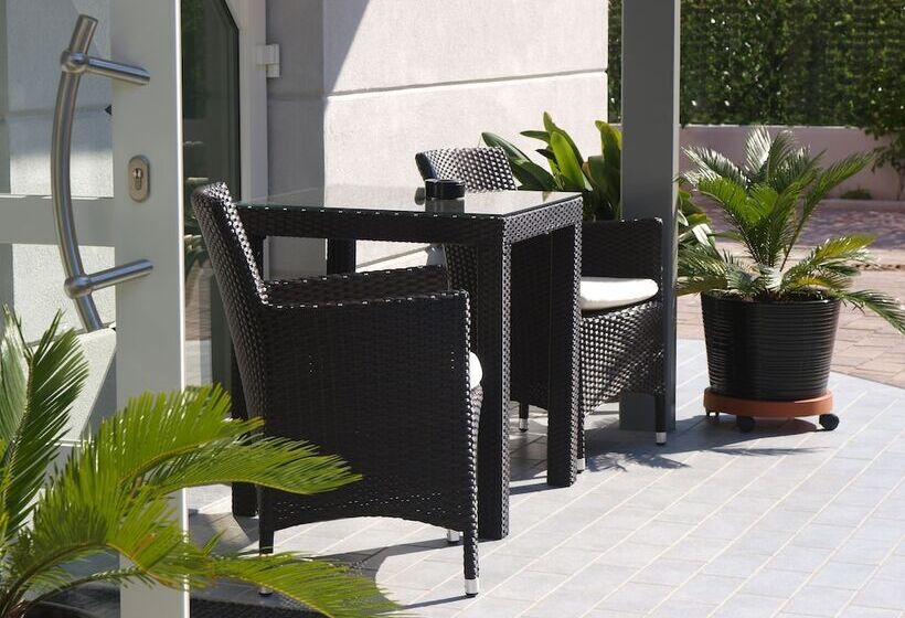 ホテル Garni Corallo