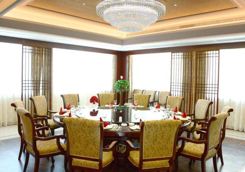Отель Greentree Inn Jiangsu Wuxi Yixing East Longtan Road Dongjiu Business