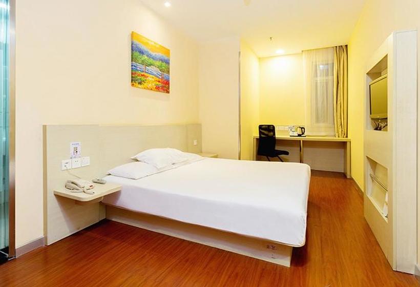 בית מלון כפרי Hanting Express Cangzhou Railway Staion