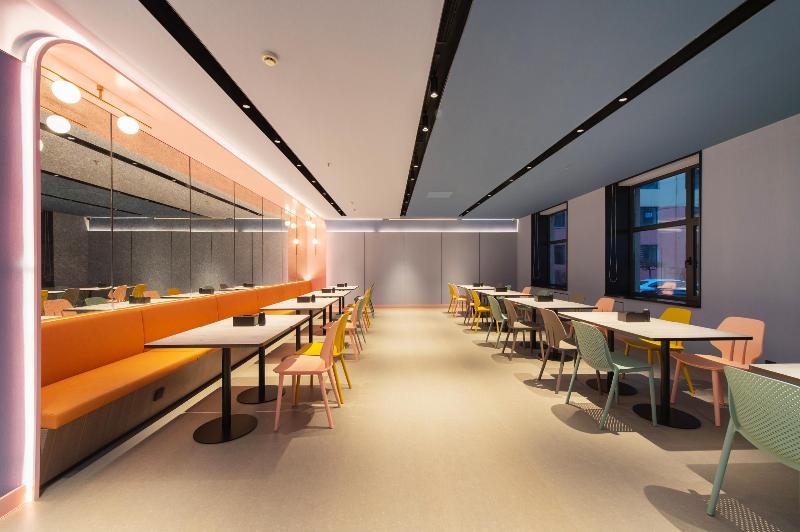 ホテル Hanting  Fuxin Jiefang Square