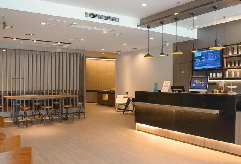 Hanting Hotel Nanchang Gaoxin Avenue Metro Station