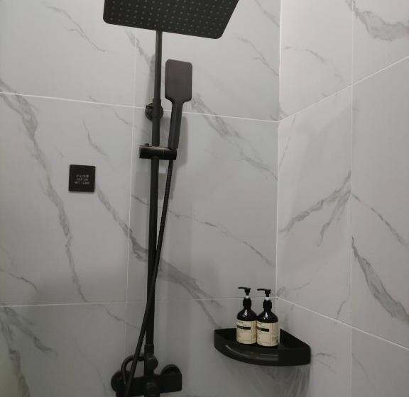 Shanghai Ange Hotel   Next To Longyang Road Subway Station, Near New Internatonal Expo Center