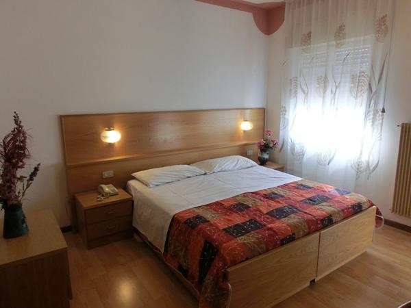 בית מלון כפרי Ideal