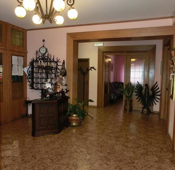 בית מלון כפרי Ideal