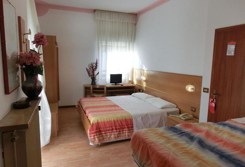 בית מלון כפרי Ideal