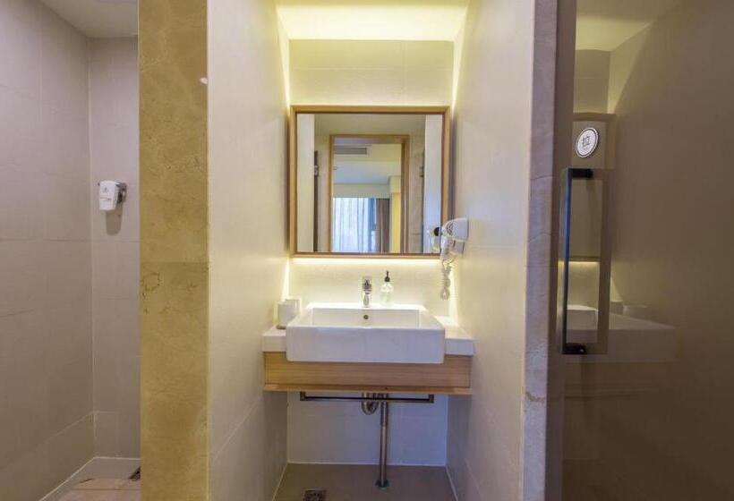 Ji Hotel Hefei Annong University Metro Station