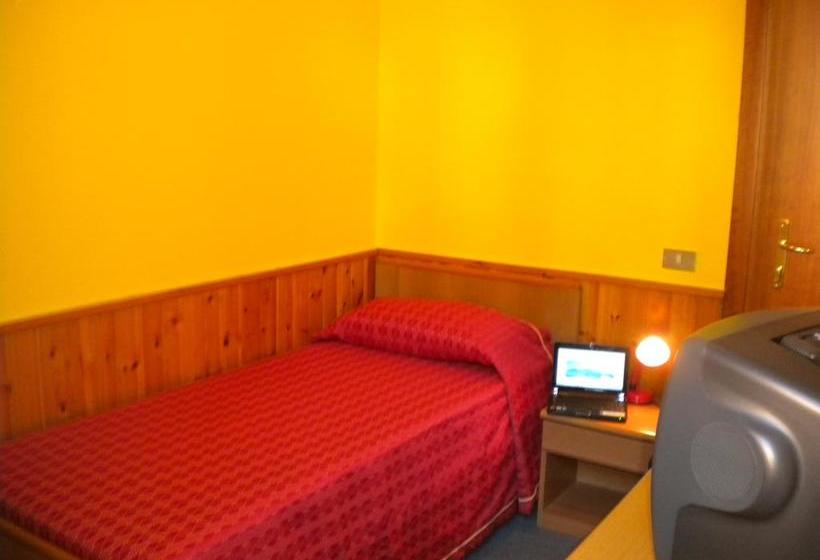 בית מלון כפרי Miramonti