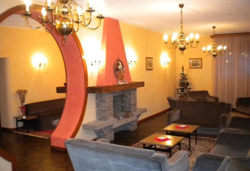 בית מלון כפרי Miramonti