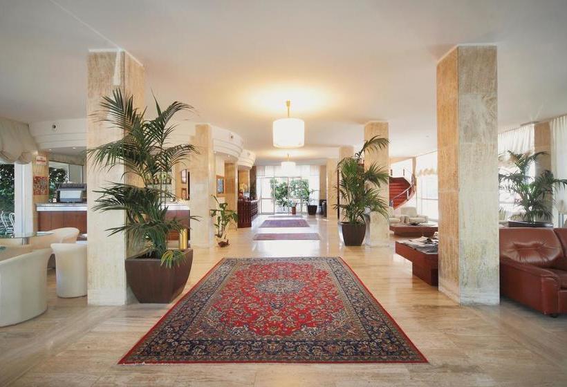 בית מלון כפרי Plaza