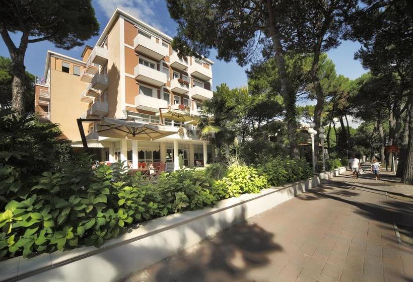 בית מלון כפרי Plaza