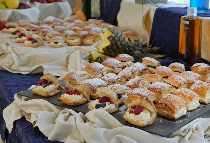 בית מלון כפרי Plaza