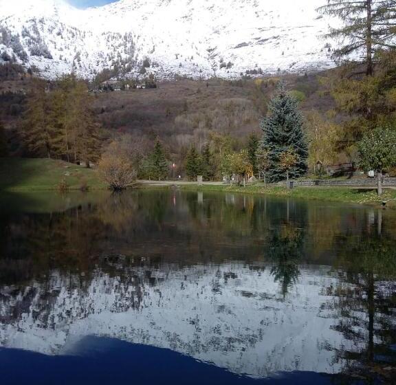 בית מלון כפרי Residence Lago Laux