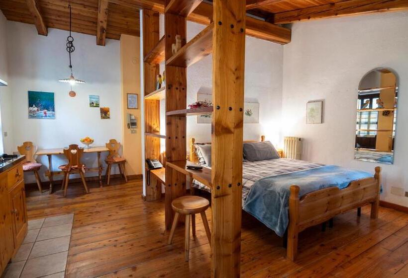 בית מלון כפרי Residence Lago Laux