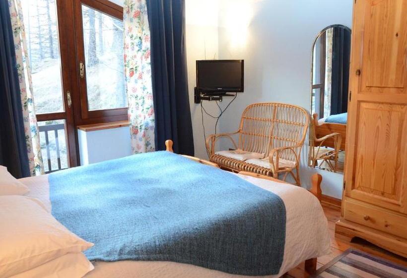 בית מלון כפרי Residence Lago Laux