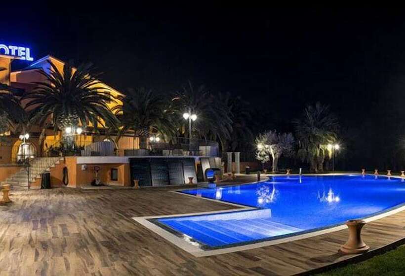 فندق Villa Luigi