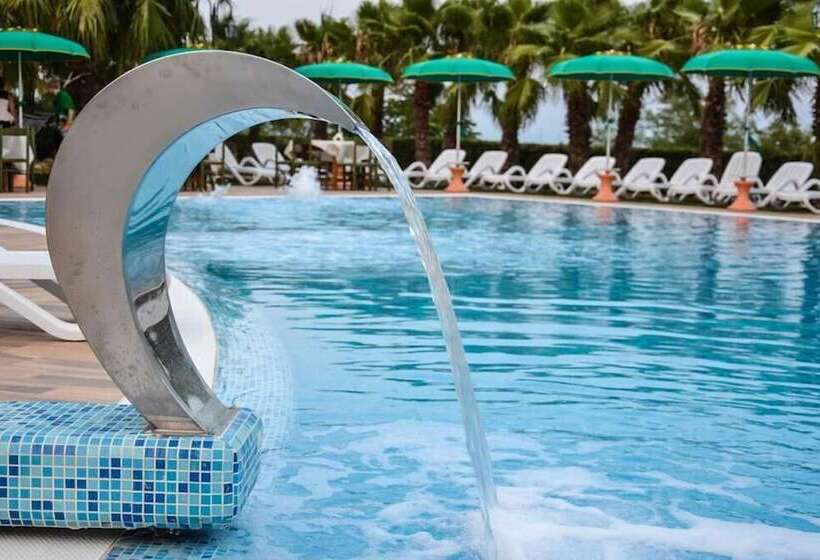 فندق Villa Luigi