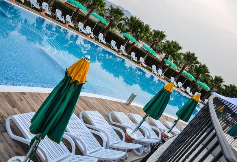 فندق Villa Luigi