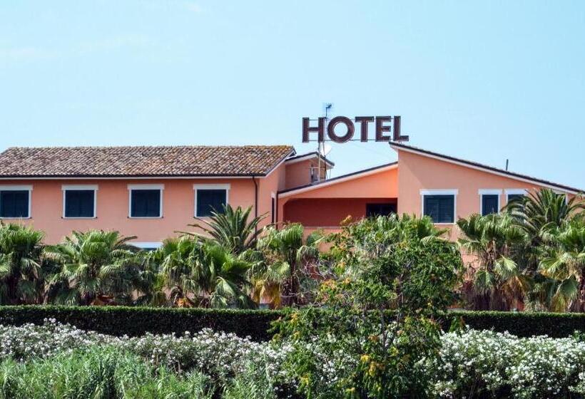 فندق Villa Luigi