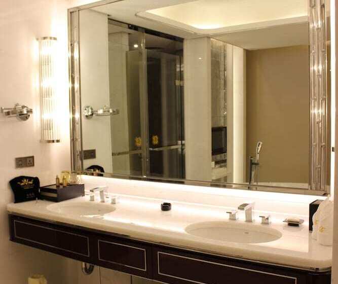 酒店 Wuhan Youyi International