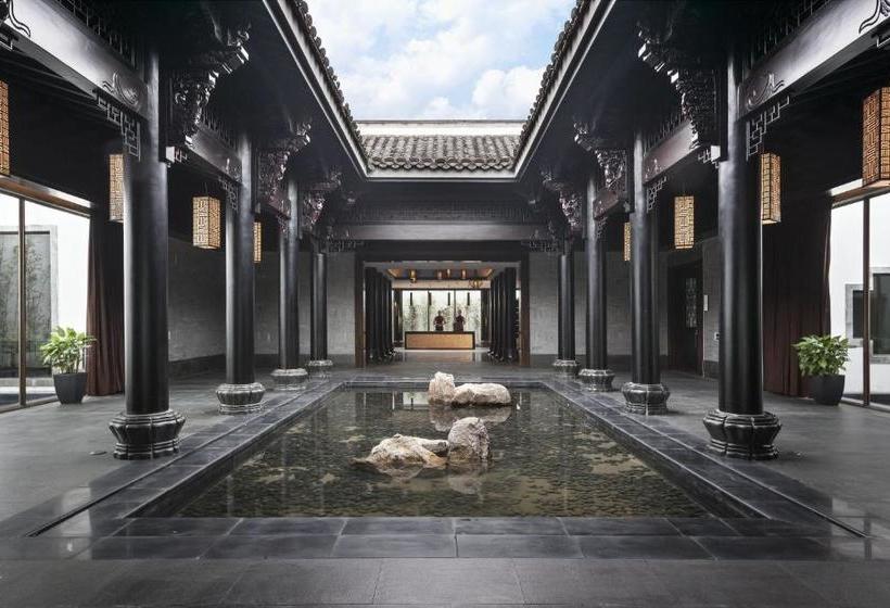 Yurun Hanyuelou Villa Resort Huangshan