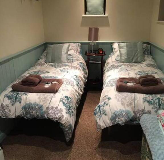 فندق صغير Lower Lode Inn