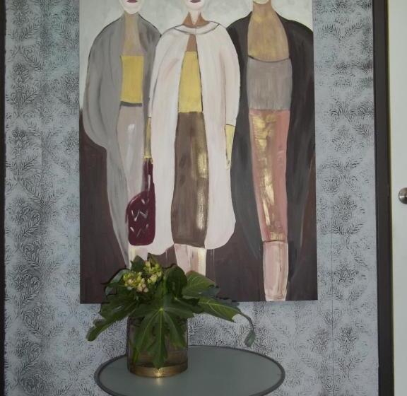 مبيت وإفطار T Griene Hemeltsje