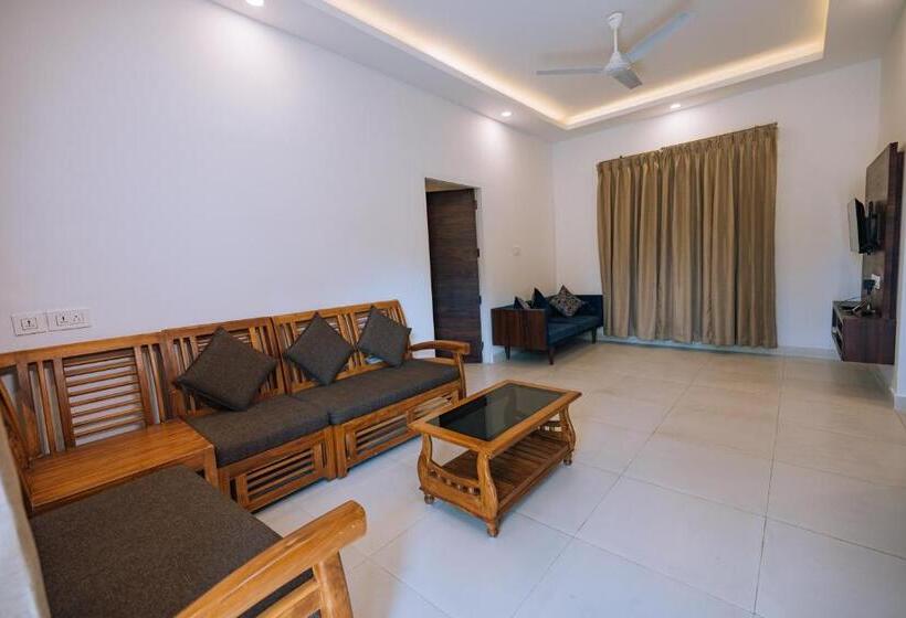 Elixir Woods Resort And Spa