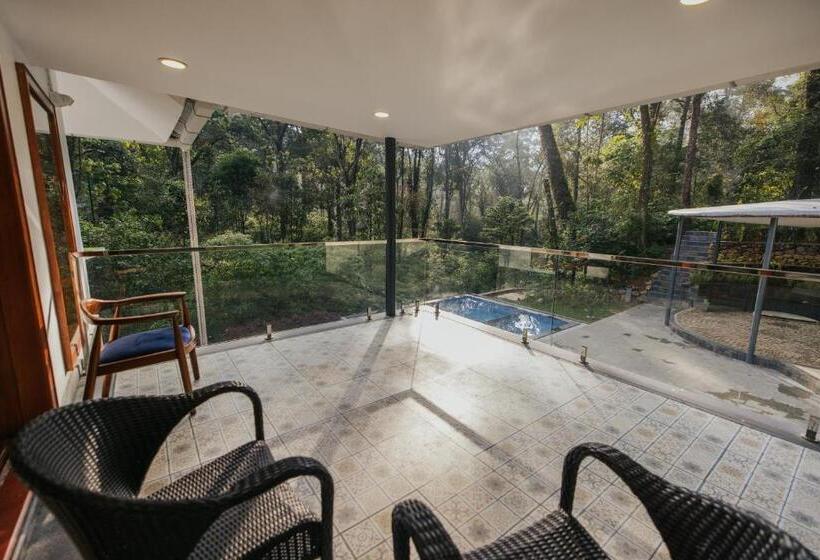 Elixir Woods Resort And Spa