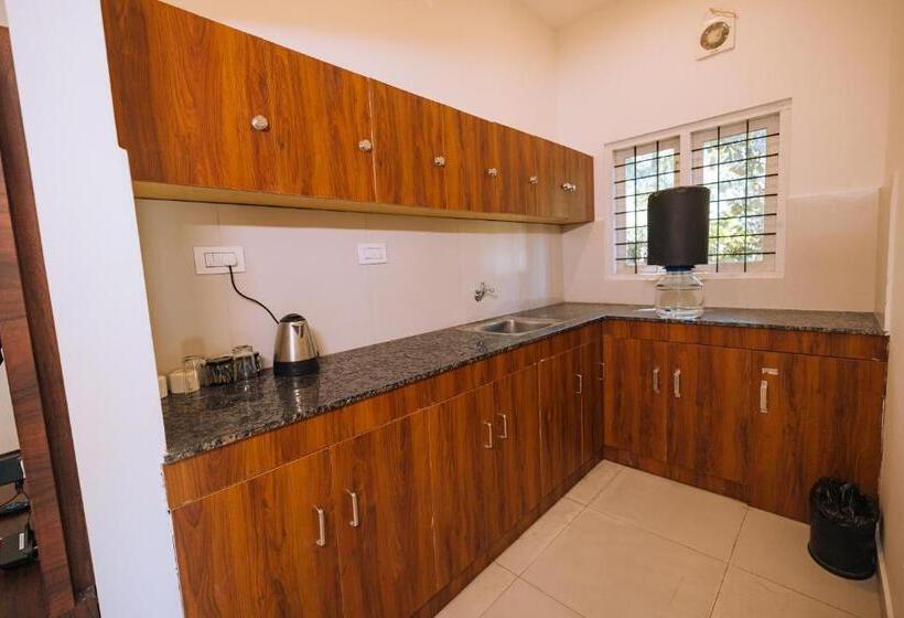 Elixir Woods Resort And Spa